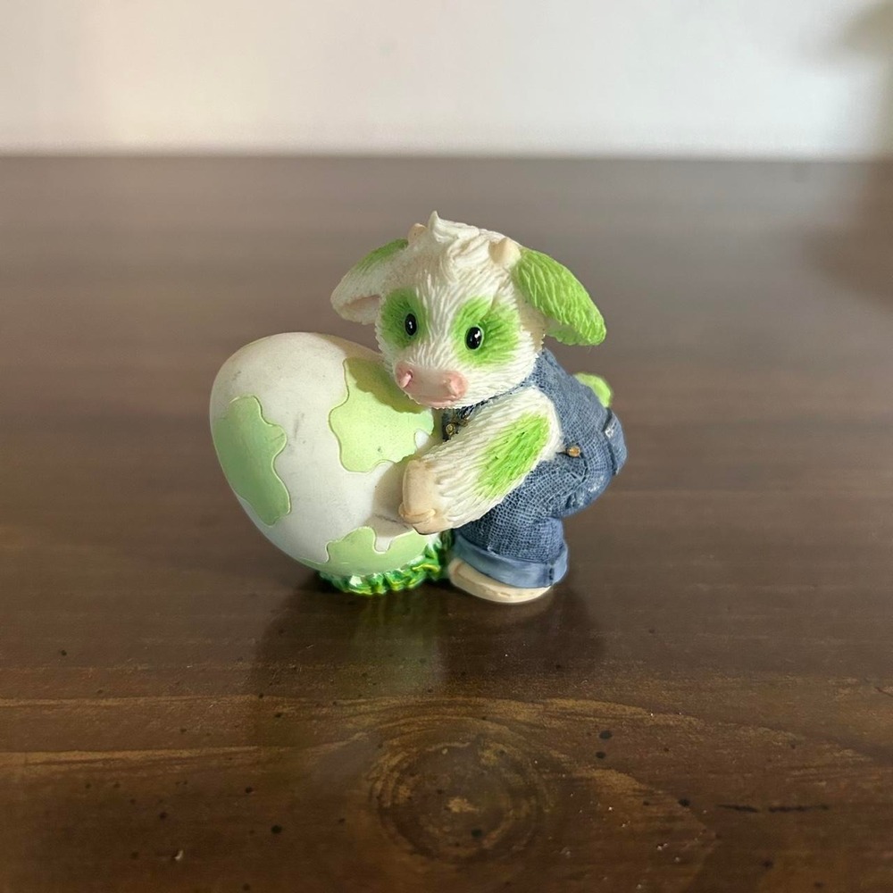 Mary's Moo Moos Green Cow Easter Egg Decoration Enesco